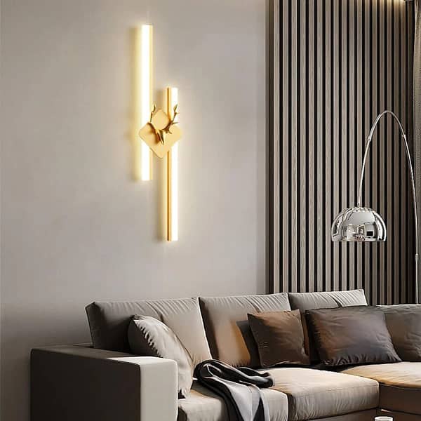 1hdcmodernminimalistlivingroombedroombedsidebedroomgoldenlongledacrylicwalllamp 1000x1000 1